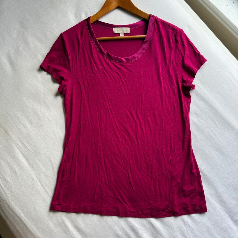 Banana Republic Luxe Touch Magenta Pink Satin Trim Scoop Neck T-Shirt Large